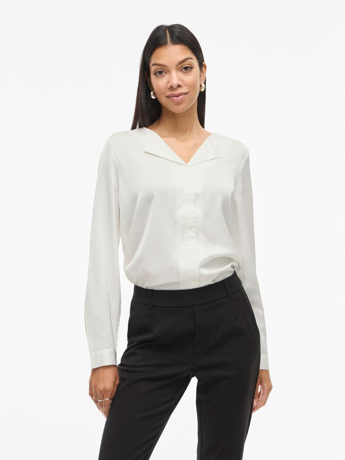 model_shot-front